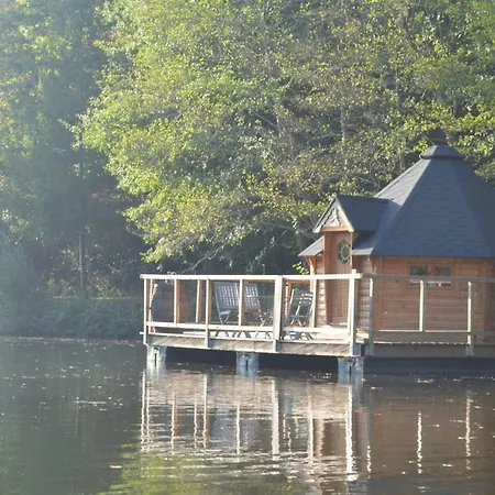 Prázdninový dům Les Cabanes De La Ferme Du Duzou