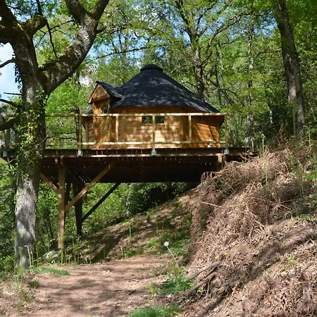Les Cabanes De La Ferme Du Duzou